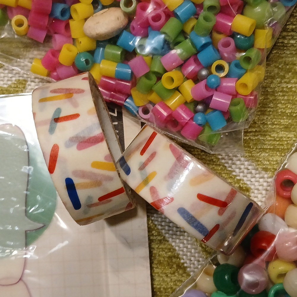 Colorful Bead and Sticker Set for Crafting - Picture 5 of 7